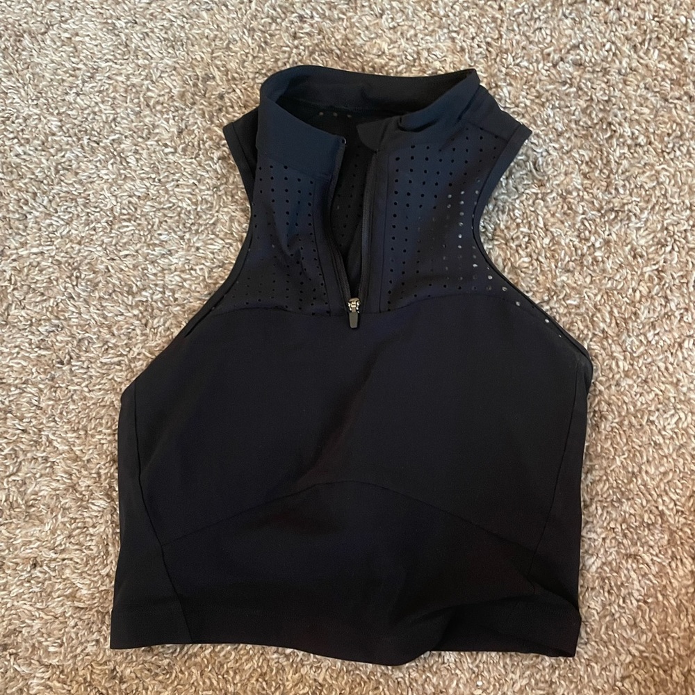 Lululemon top